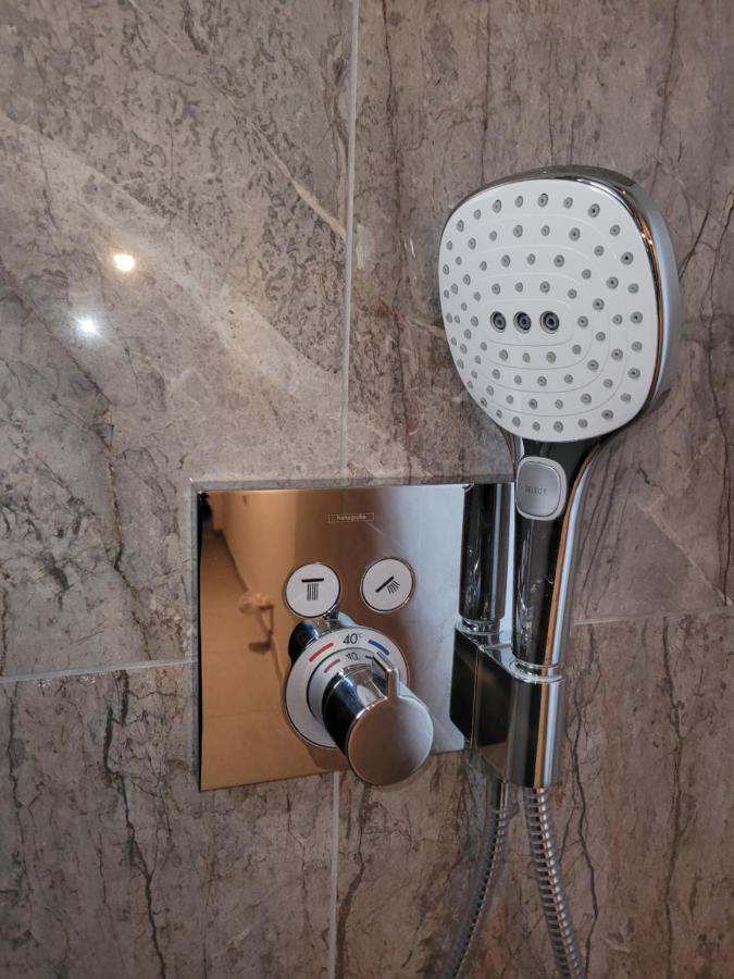 I24Rooms - Gaestezimmer Mit Eigenem Garten Legau Ngoại thất bức ảnh