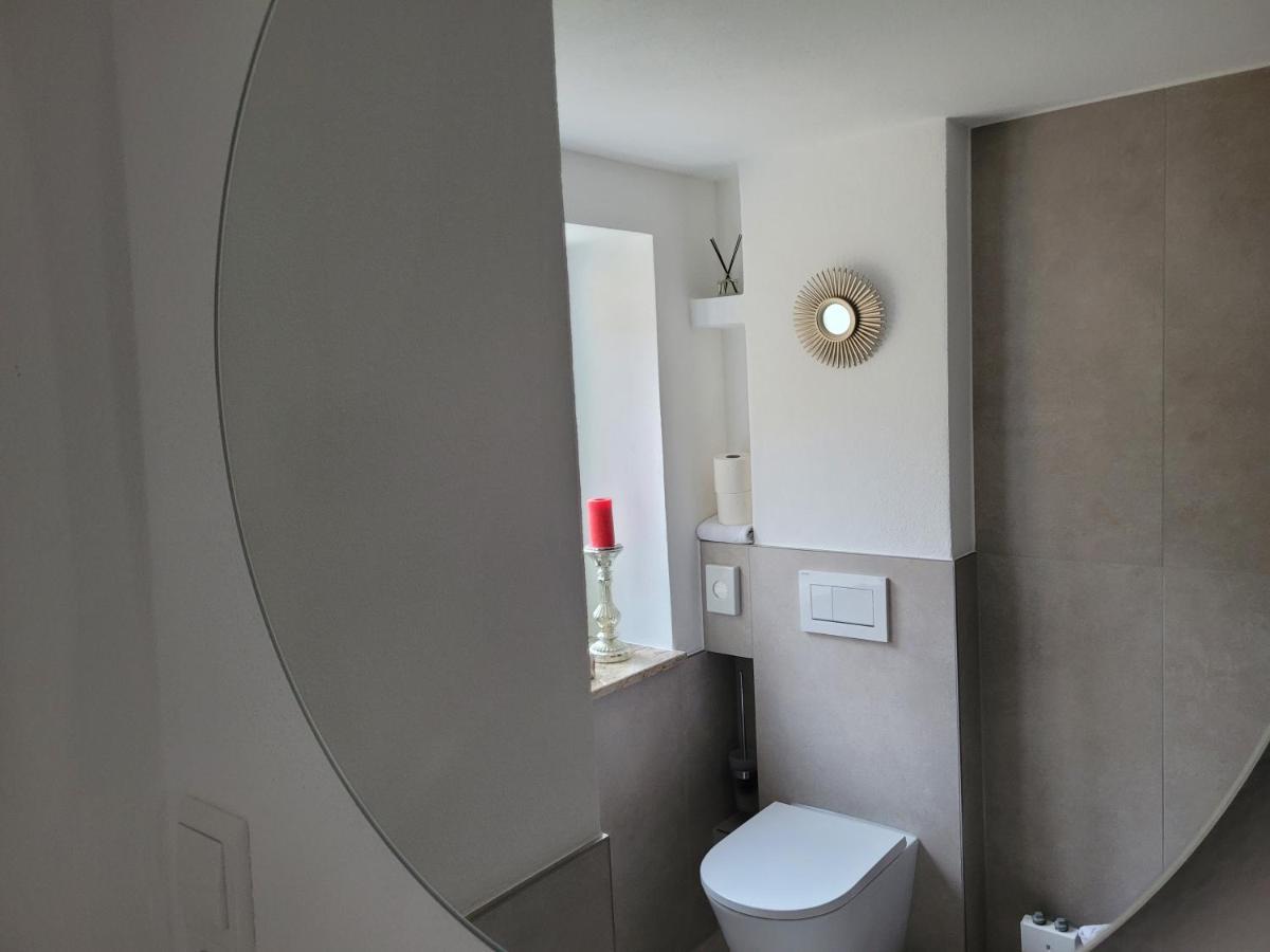 I24Rooms - Gaestezimmer Mit Eigenem Garten Legau Ngoại thất bức ảnh